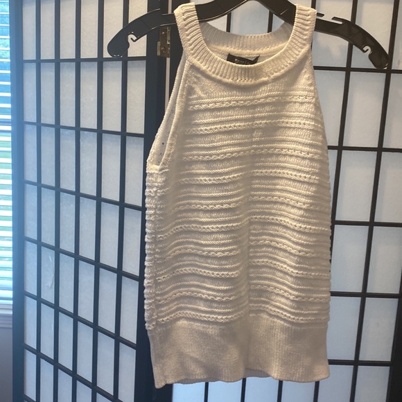 Knit Sweater top - Picture 2 of 3